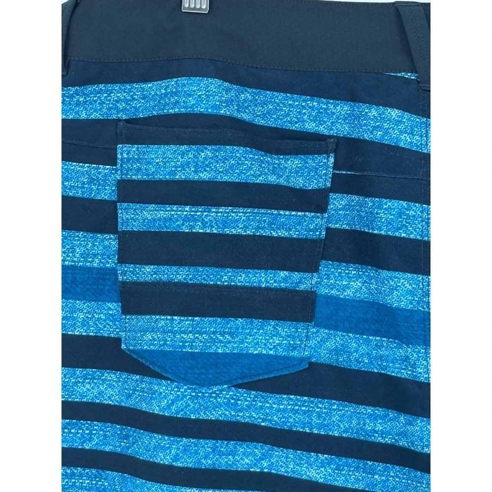 The North Face Class V Hybrid Board Shorts Mens 40 Blue Striped Swim Trunks